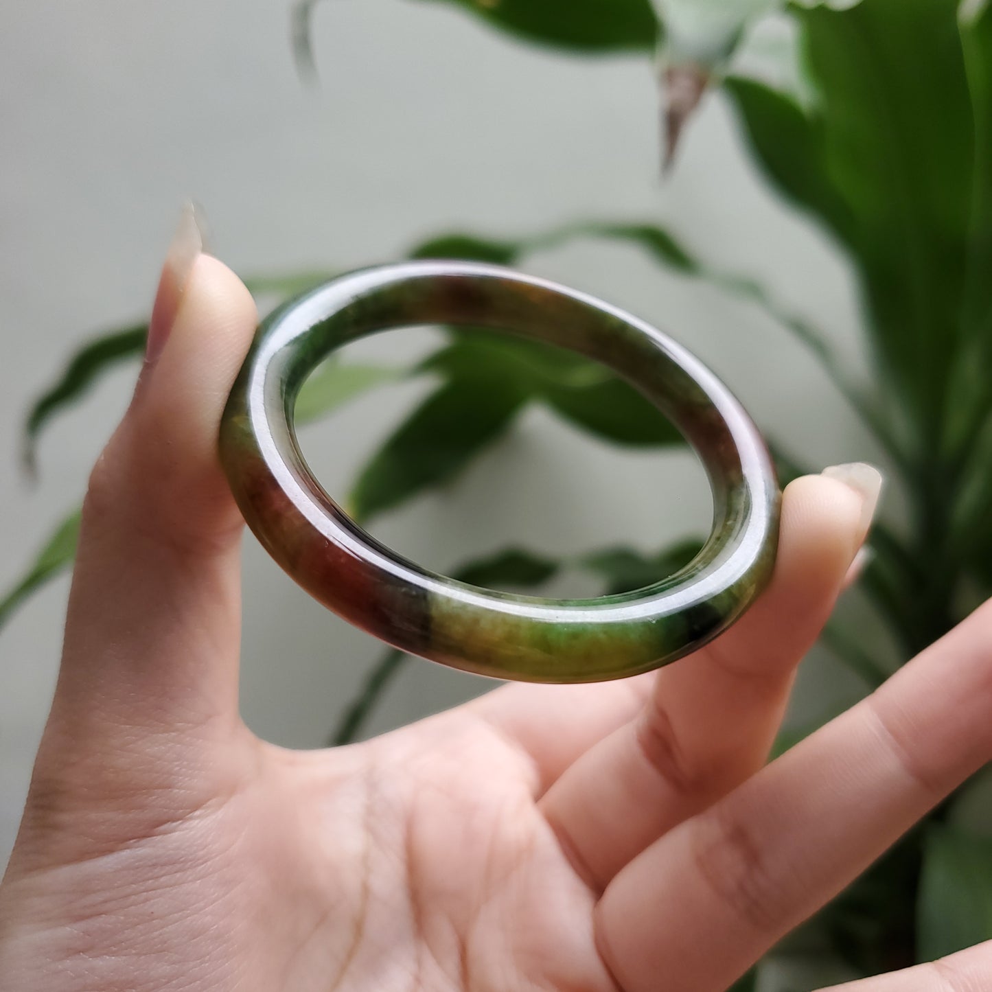 High Quality 48–50 mm Jadeite Jade Bangle Dark Green Mix Red Black YingMart Burmese Gift for Her Grandmother Sister Mother Mens Feng Shui