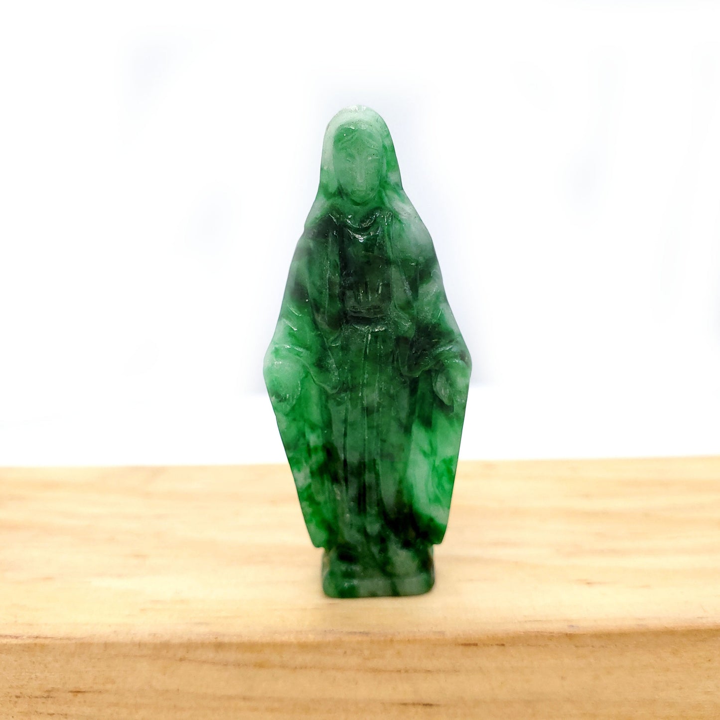 Yingmart PJG06 Green Natural Jade Stone Carved Statue of Blessed Mother Jadeite, Protection, Good Luck