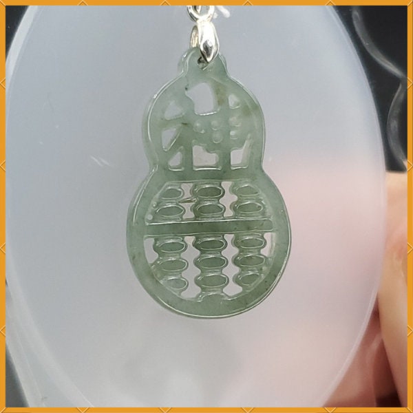 Yingmart Light Blue Hulu  Genuine Jadeite Jade Grade A Hand Craving Pedant with Hook setting