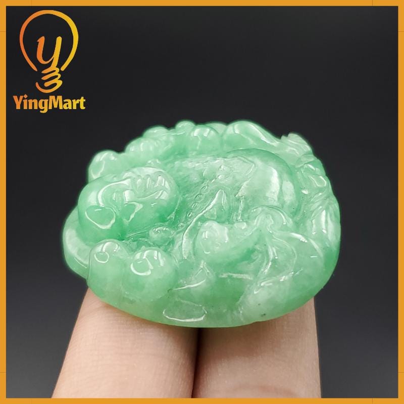 Yingmart Buddha Jade Pendant 100% Genuine Jadeite Real Jade Hand Carved Statue of Buddha Jadeite, Protection, Good Luck