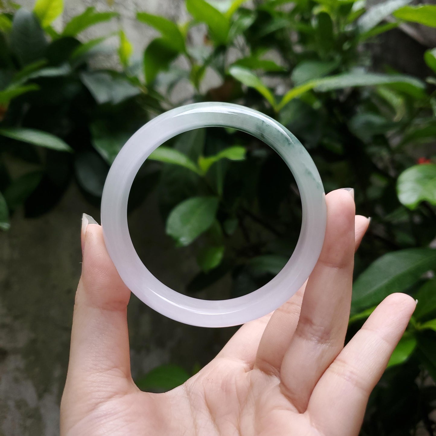 High Quality 48–72mm Natural-Colour Jade White Green Black YingMart Jadeite Bangle Gift for Her Grandma Mens Mother Feng Shui Sister