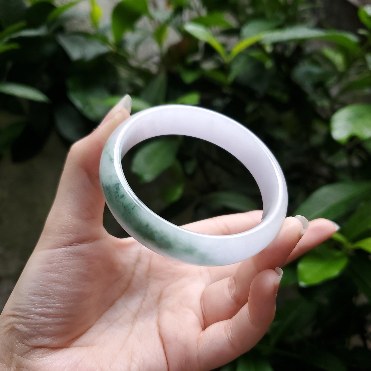High Quality 48–72mm Natural-Colour Jade White Green Black YingMart Jadeite Bangle Gift for Her Grandma Mens Mother Feng Shui Sister