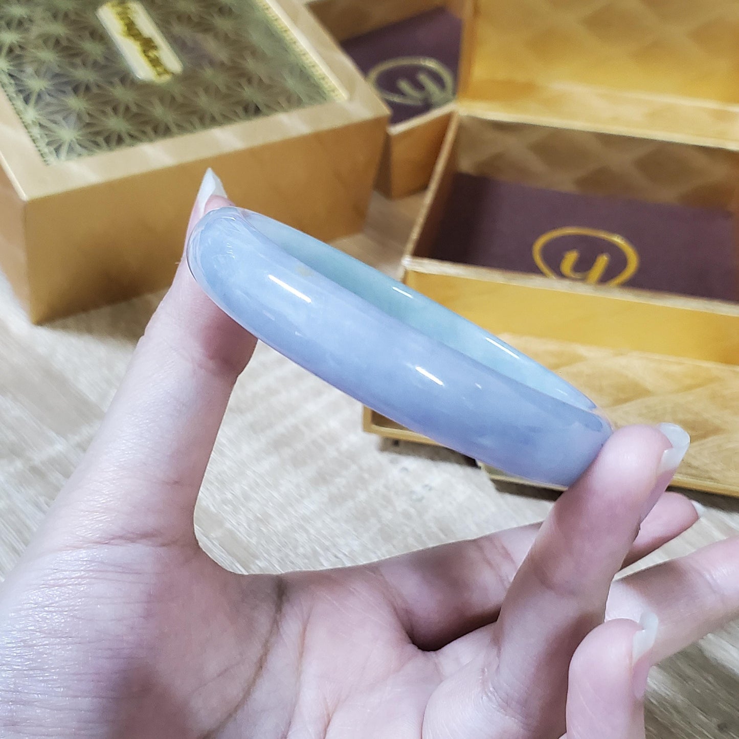 High Quality 48–72mm Natural-Colour Jade Very Light Purple to Light Green Bangle Gift for Her Mom Grandma Feng Shui Personalized