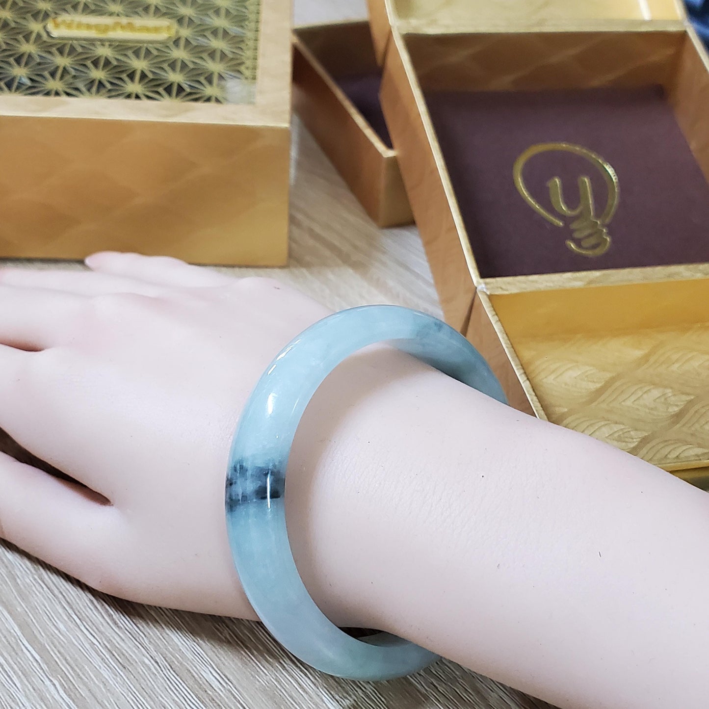 High Quality 48–72mm Natural-Colour Jade White to Light Green YingMart Bangle Gift for Mom Grandma Sister Mens Feng Shui Personalized