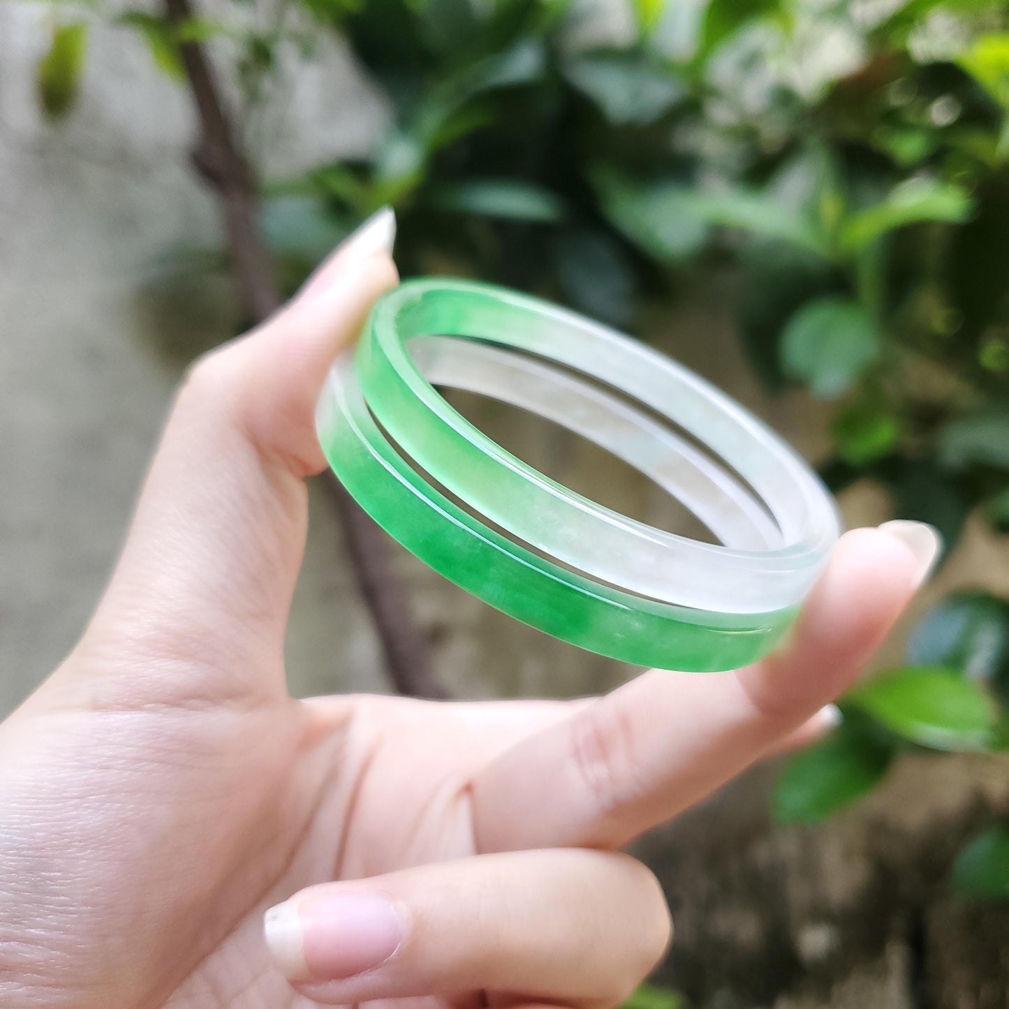 YingMart 48–72mm Jadeite Jade White Green Bangle Bracelets Gift for Her Grandma Mother Mens Personalized Feng Shui Jewelry