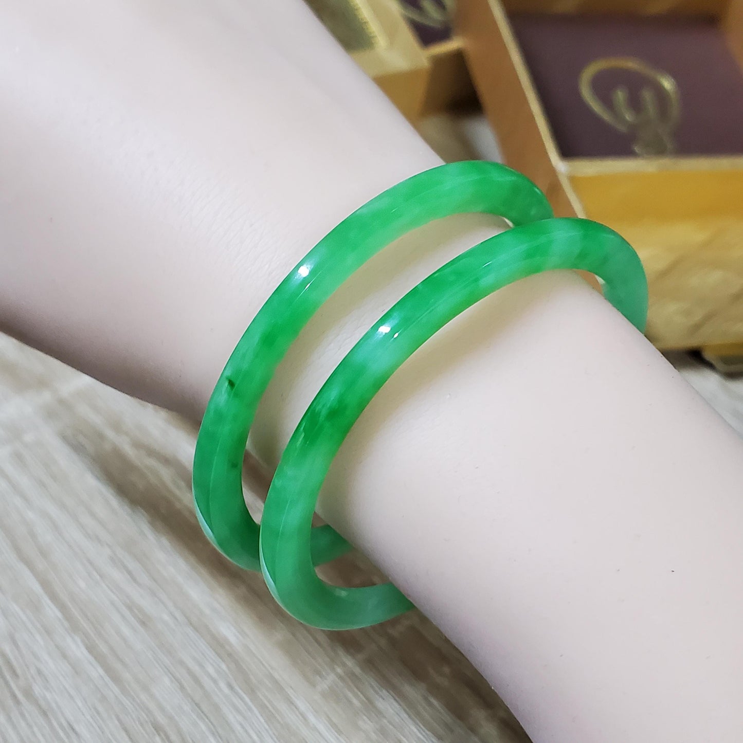 High Quality 48–72mm Jadeite Jade Green Bangle Gift for Her Mom Grandma Feng Shui Personalized Bracelets Jewelry