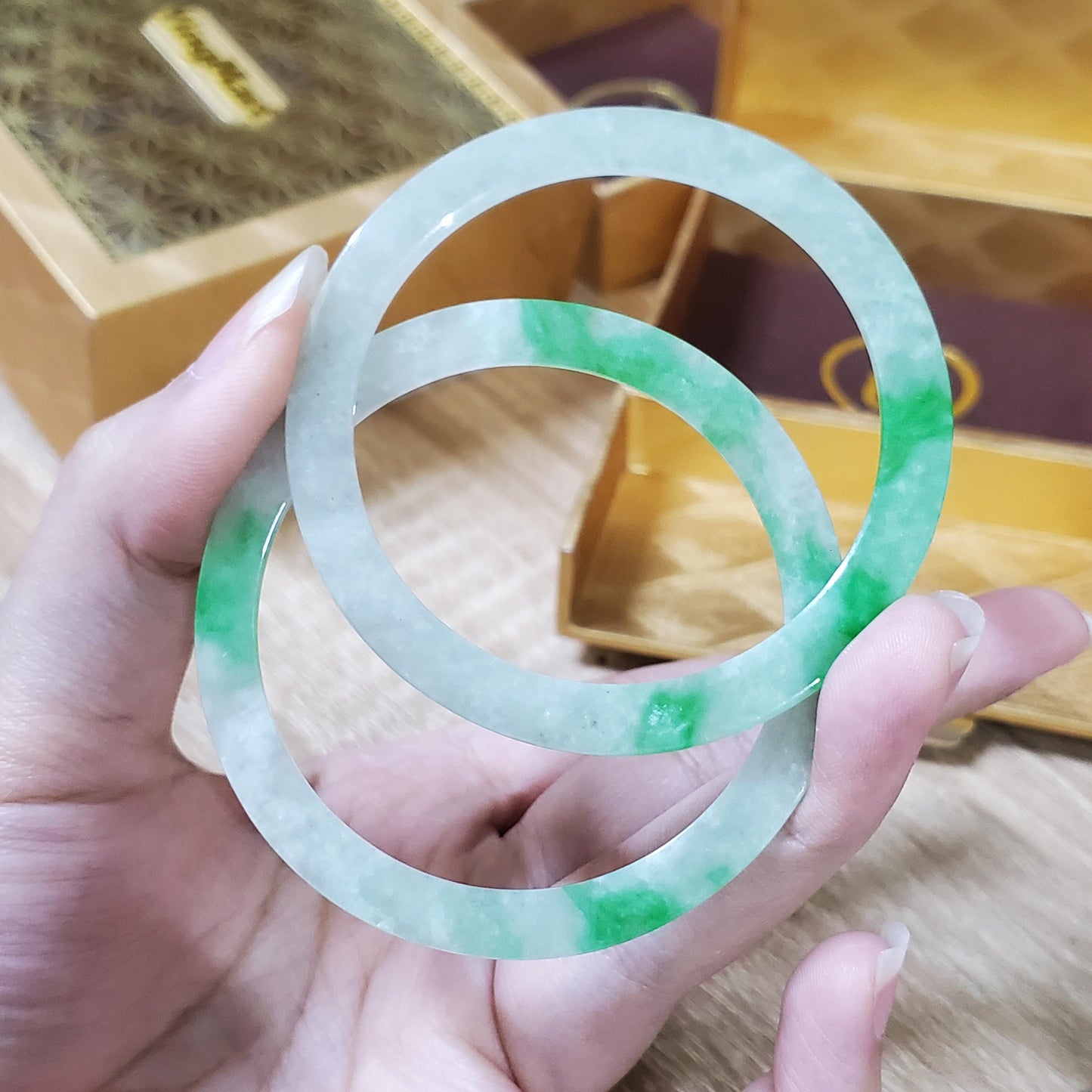 High Quality 48–72mm Natural-Colour Jade Cert No. B White Green YingMart Jadeite Bangle Burmese Gift for Her Sister Mother Grandma