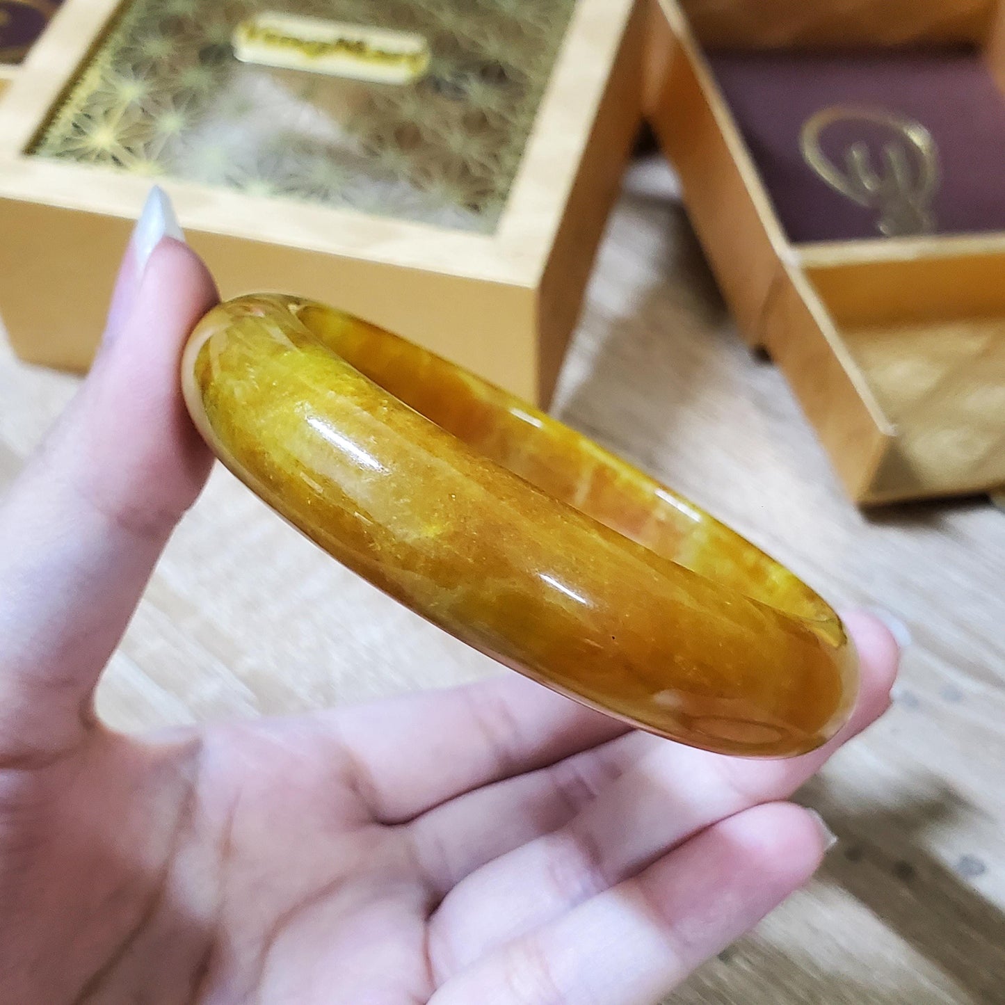 High Quality 48–72mm Jadeite Jade Light to Medium Yellow YingMart Burmese Bangle Bracelets Gift for Her Mother Sister Mens Feng Shui Grandma