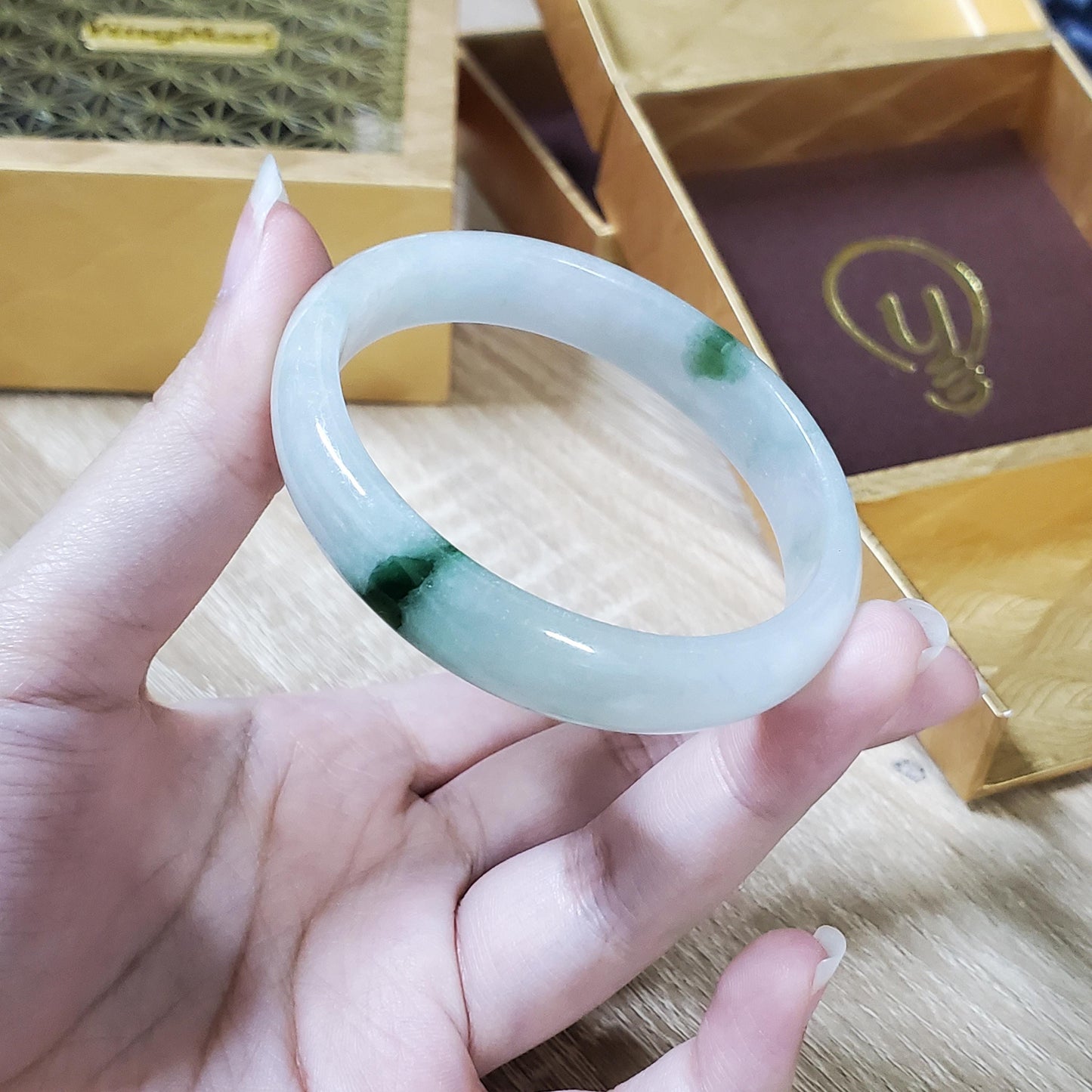 High Quality 48–72mm Jadeite Jade White Green YingMart Bangle Gift for Her Sister Mom Grandma Mens Feng Shui Personalized