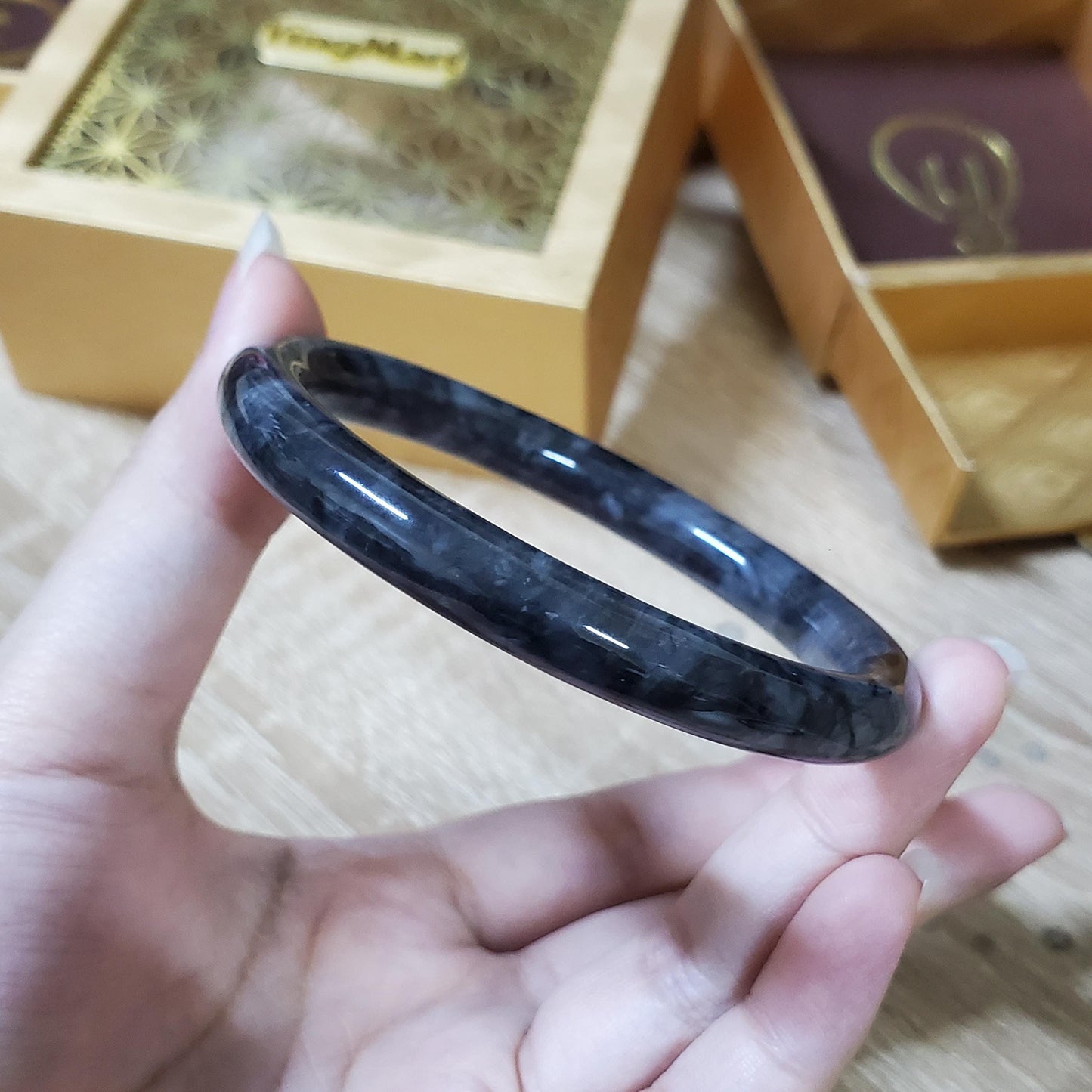 High Quality 48–72mm Jadeite Jade Grey White Black Bangle Gift for Her Grandma Mother Mens Sister Feng Shui Personalized