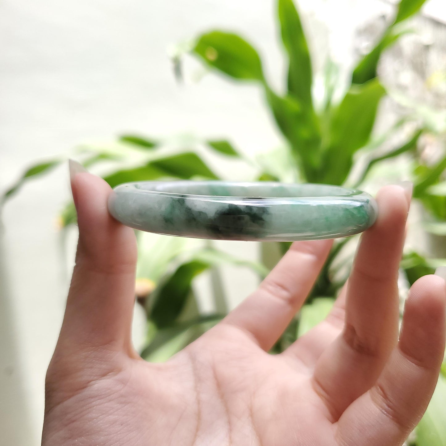 High Quality 48–72mm Jadeite Jade Green White Black YingMart Bangle Gift for Her Mom Sister Mens Grandma Feng Shui Personalized