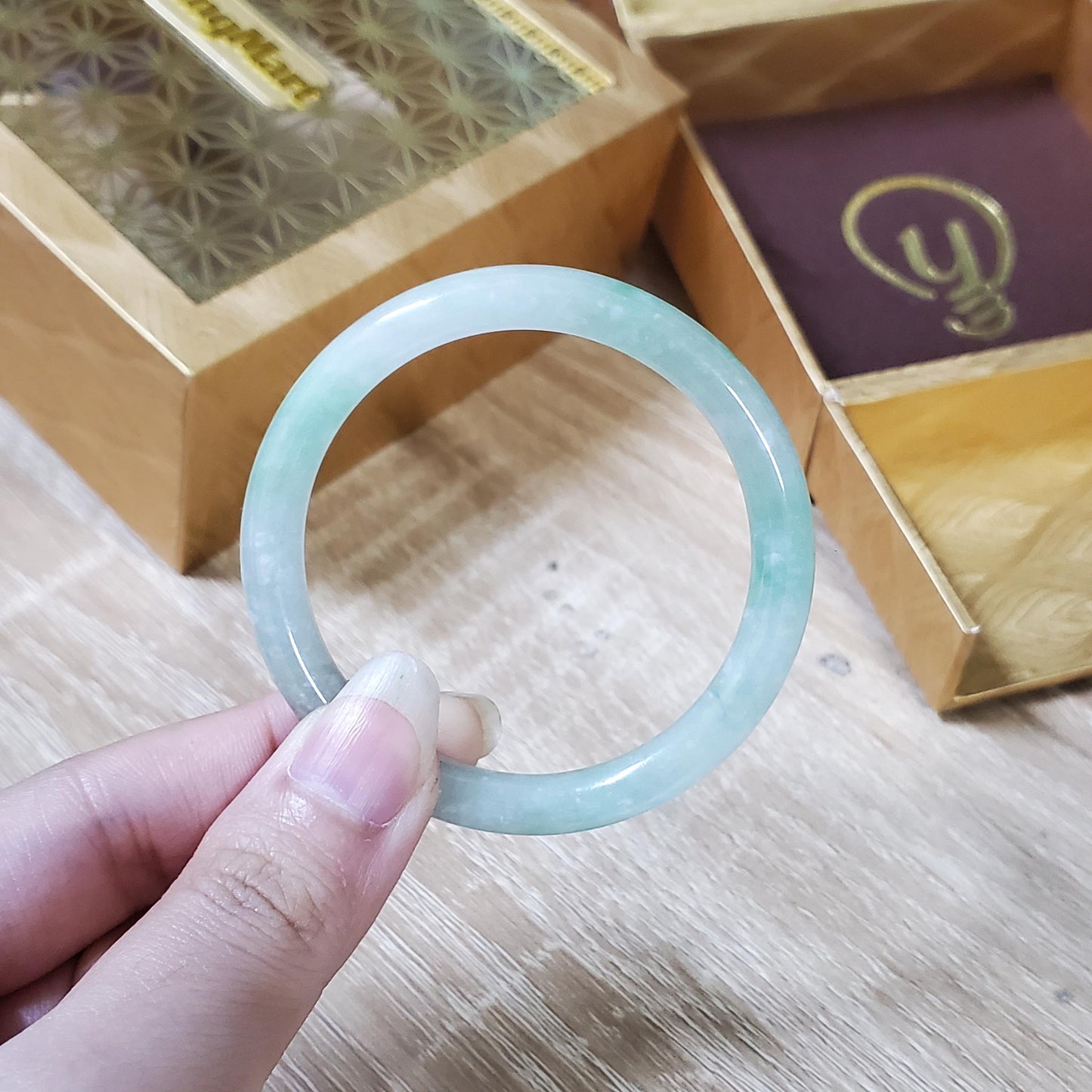High Quality 48–72mm Natural-Colour Jade Green White Bangle Bracelets Gift for Her Mom Grandma Feng Shui Personalized Jewelry
