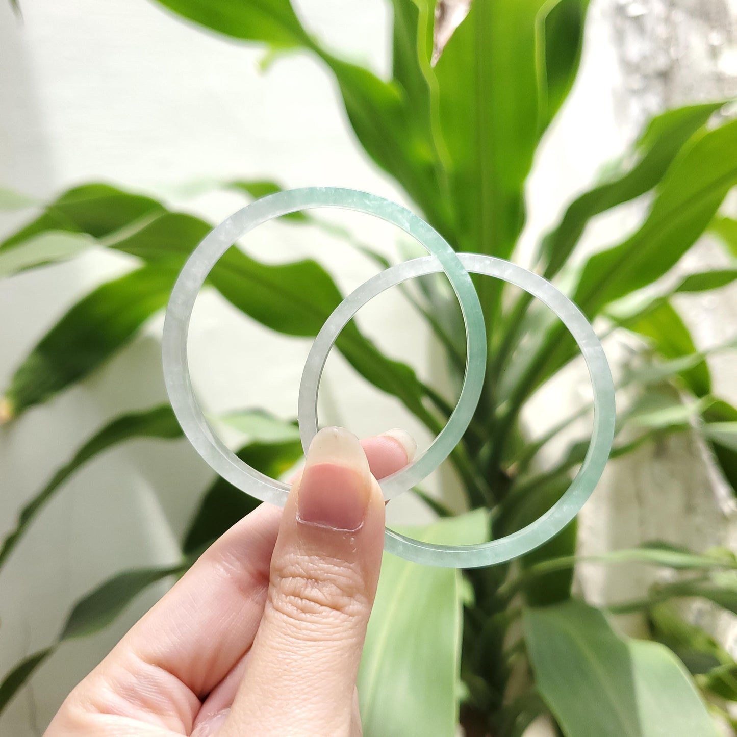 High Quality 48–72mm Jadeite Jade Green White Bangle Bracelets Gift for Her Mom Grandma Feng Shui Personalized Jewelry