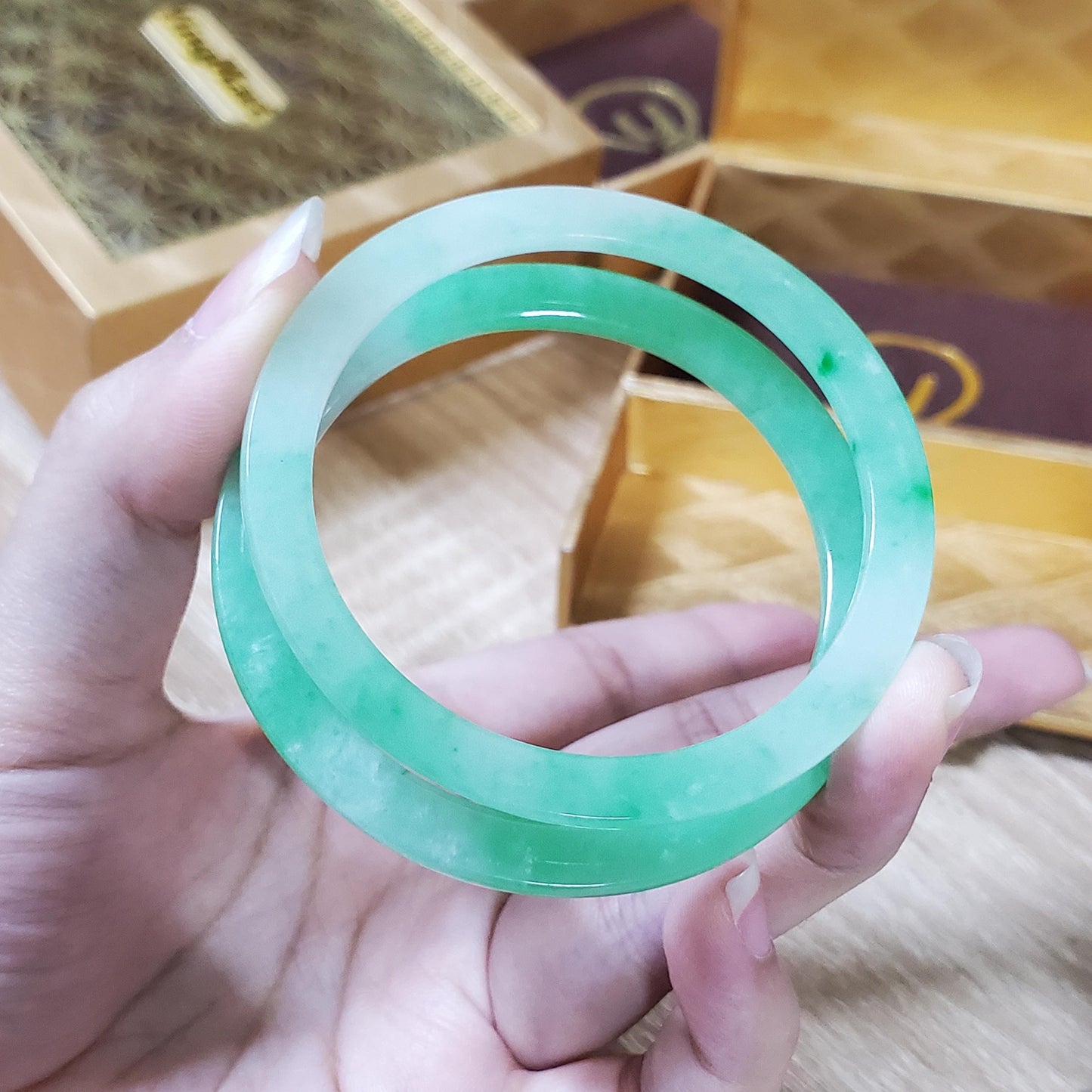 High Quality 48–72mm Natural-Colour Jade Green White Bangle Gift for Her Mom Grandma Feng Shui Personalized Bracelets Jewelry
