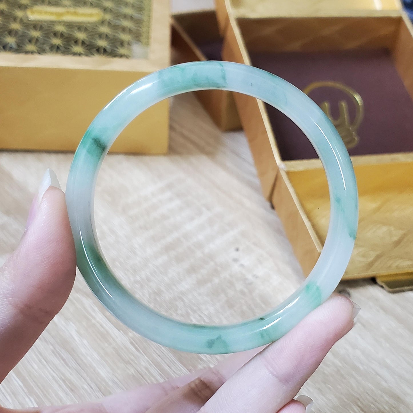 High Quality 48–72mm Natural-Colour Jade White Green YingMart Bangle Bracelets Gift for Her Grandma Sister Mom Mens Feng Shui Personalized