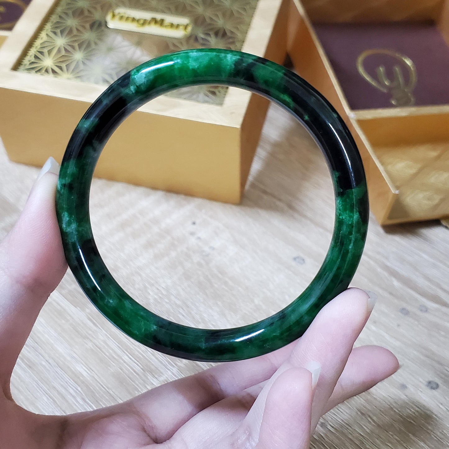 High Quality 48–72mm Jadeite Jade Green to Dark Green YingMart Bangle Bracelets Burmese Gift for Her Grandmother Sister Mom Mens Feng Shui