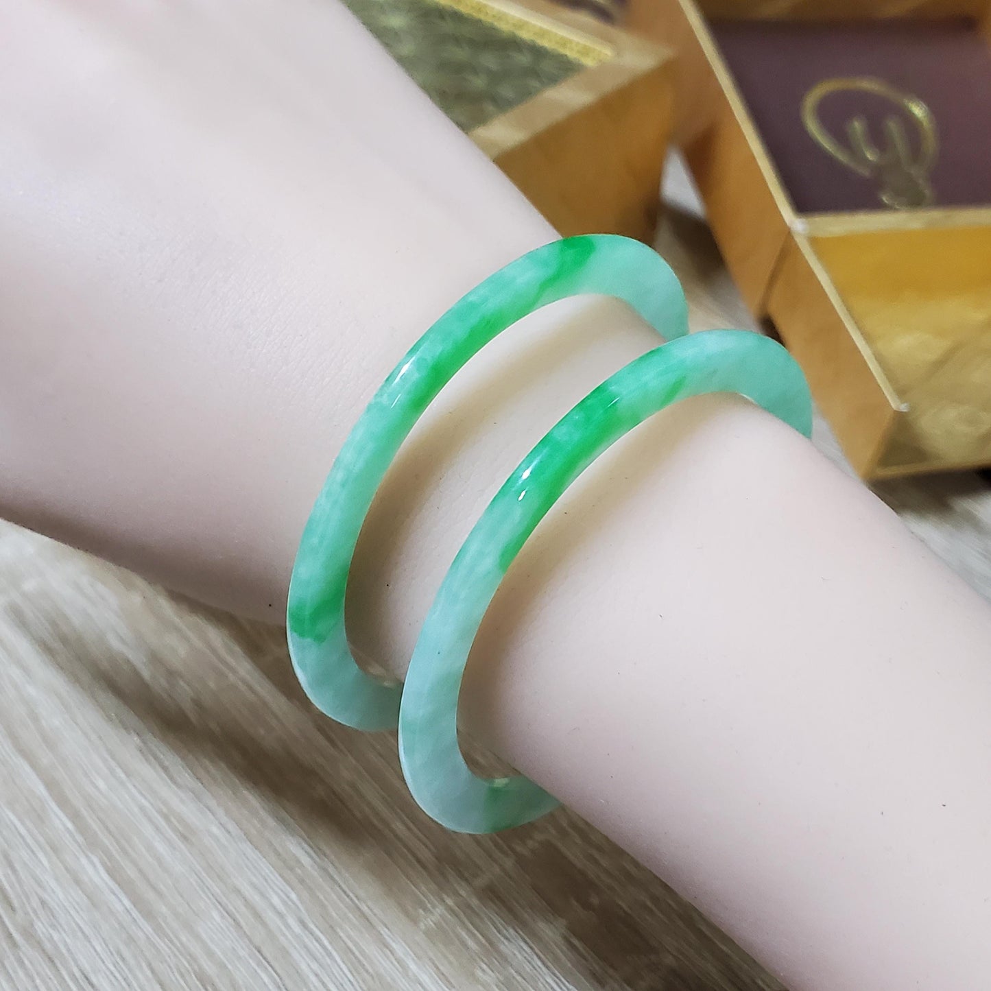 High Quality 48-72mm Natural-Colour Jadeite Bangle, Light To Medium Green, Burmese Jade, Personalized Jewelry, Gift for Mom, Sister, Mens