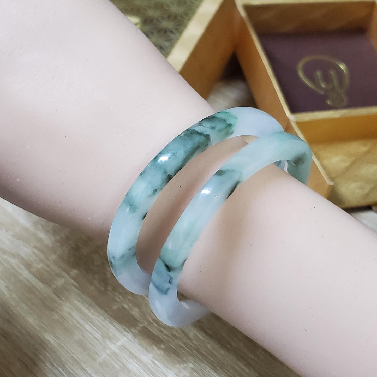 High Quality 48–72mm Natural-Colour Jade White Floating Green Black YingMart Bangle Jadeite Gift for Her Mom Mens Grandma Feng Shui