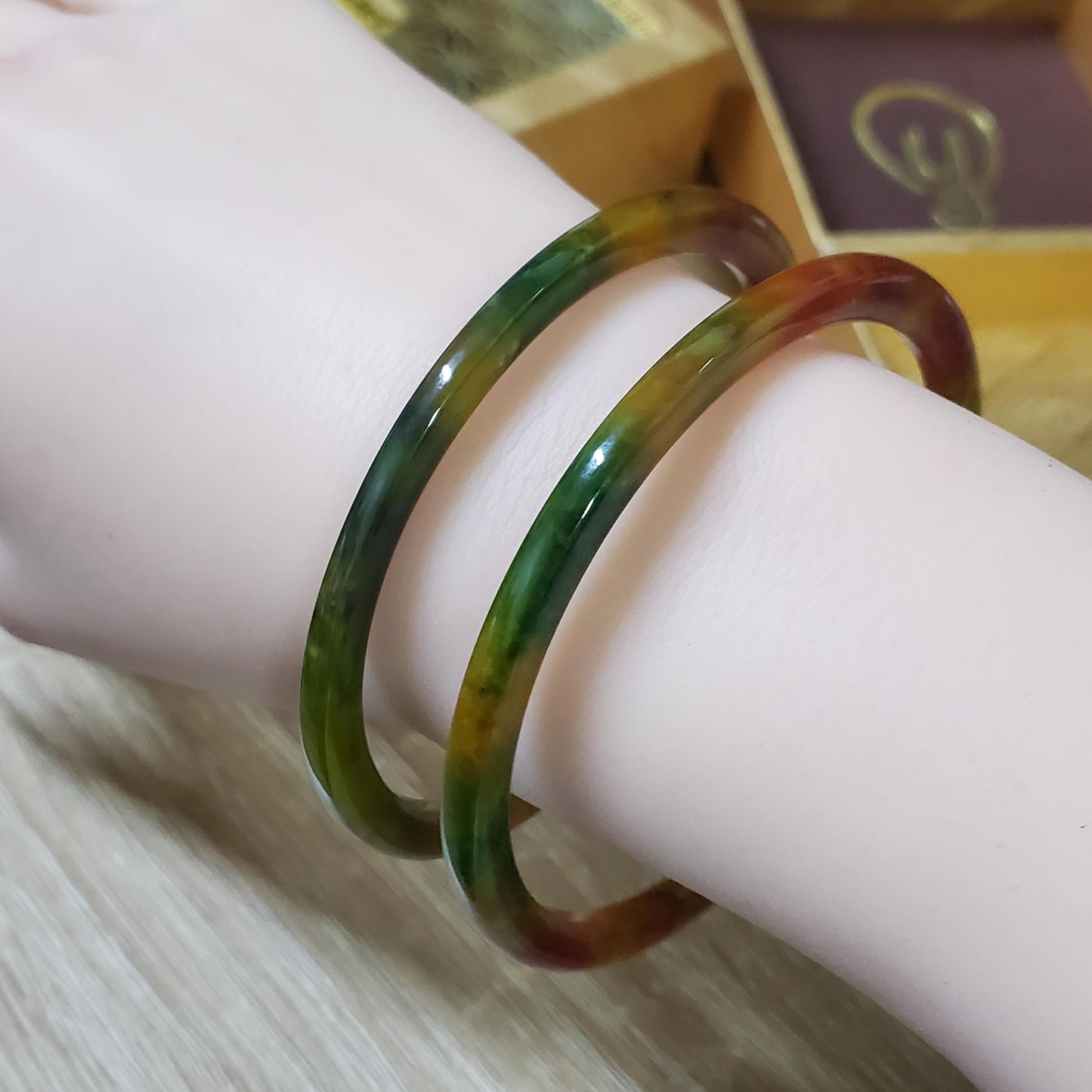 High Quality 48–60mm Pair Jadeite Jade Yellow Green Red YingMart Bracelets Gift for Her Mom Sister Mens Personalized Feng Shui