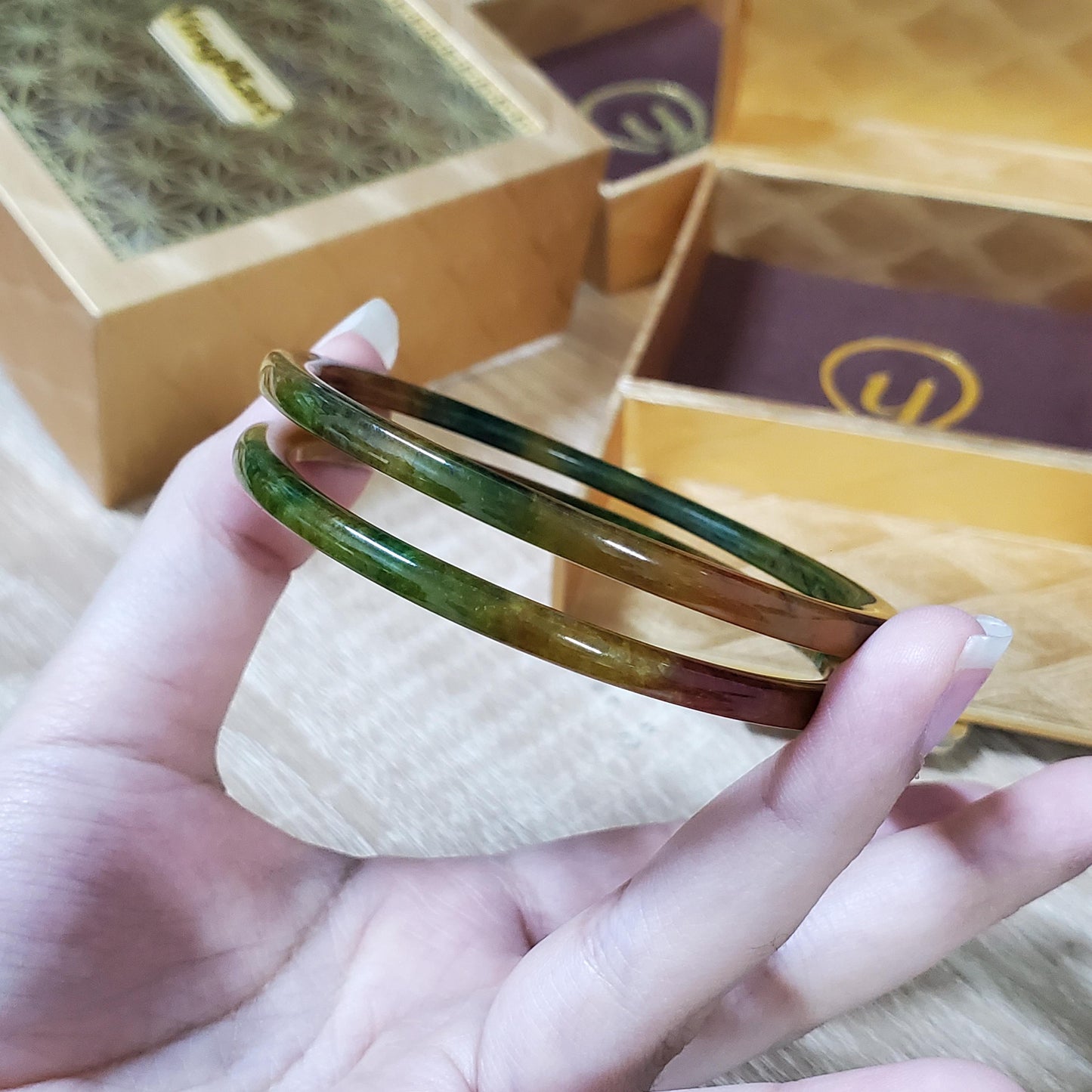 High Quality 48–60mm Pair Jadeite Jade Yellow Green Red YingMart Bracelets Gift for Her Mom Sister Mens Personalized Feng Shui
