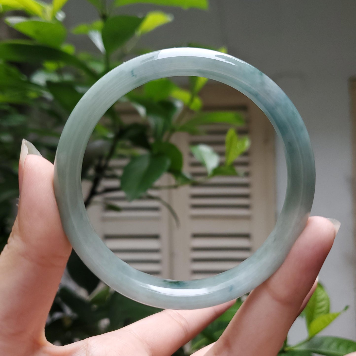High Quality 48–72mm Natural-Colour Jade White to Blue Shade YingMart Jadeite Bangle Bracelets Burmese Gift for Her Grandma Mom