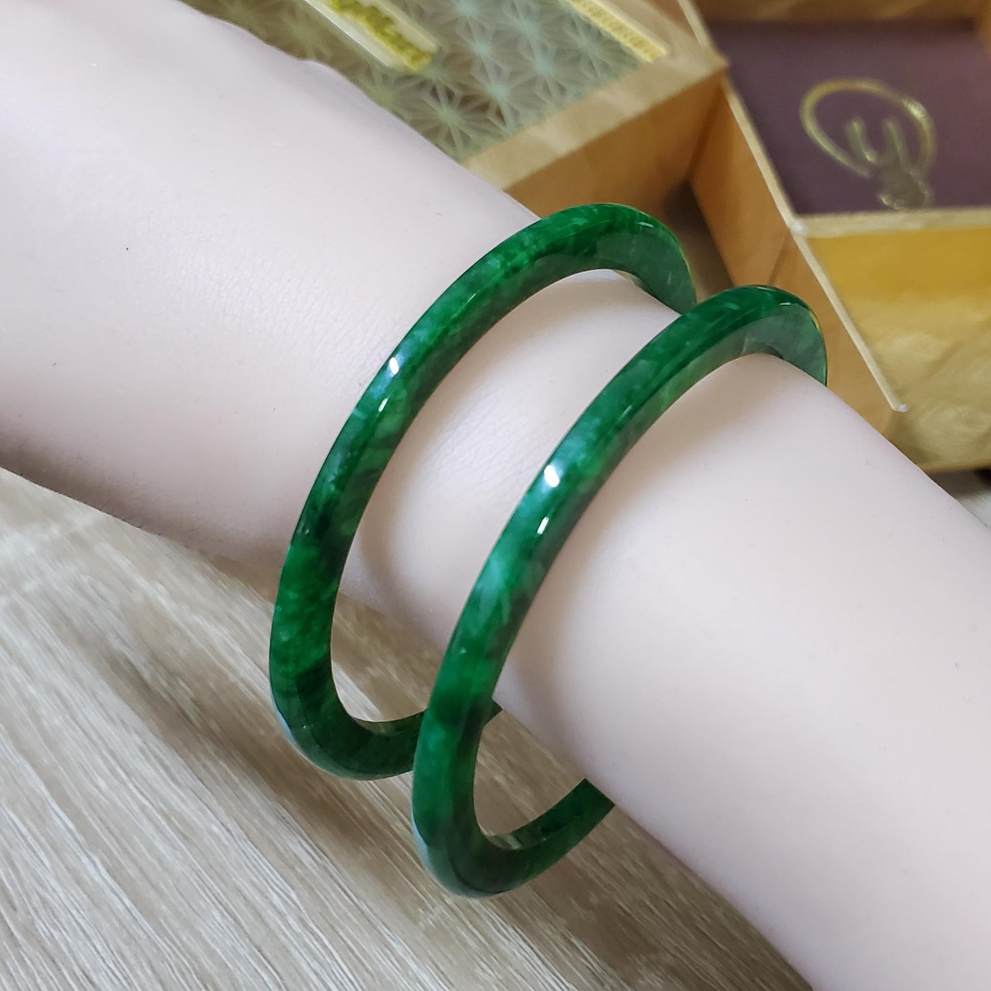 High Quality 48–72mm Jadeite Jade Green Bangle Gift for Her Mom Grandma Feng Shui Personalized Bracelets Jewelry