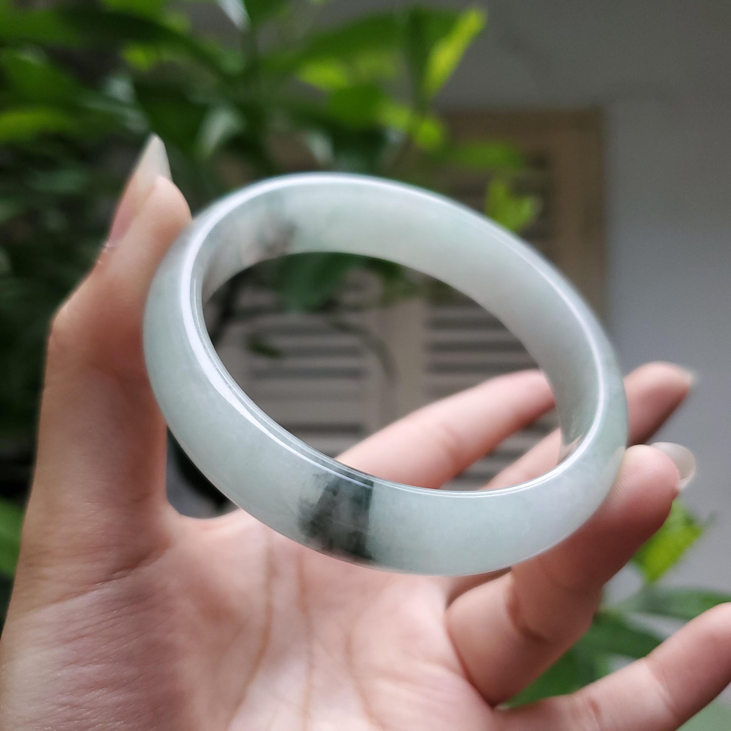High Quality 48–72mm Natural-Colour Jade White to Light Green YingMart Bangle Gift for Mom Grandma Sister Mens Feng Shui Personalized