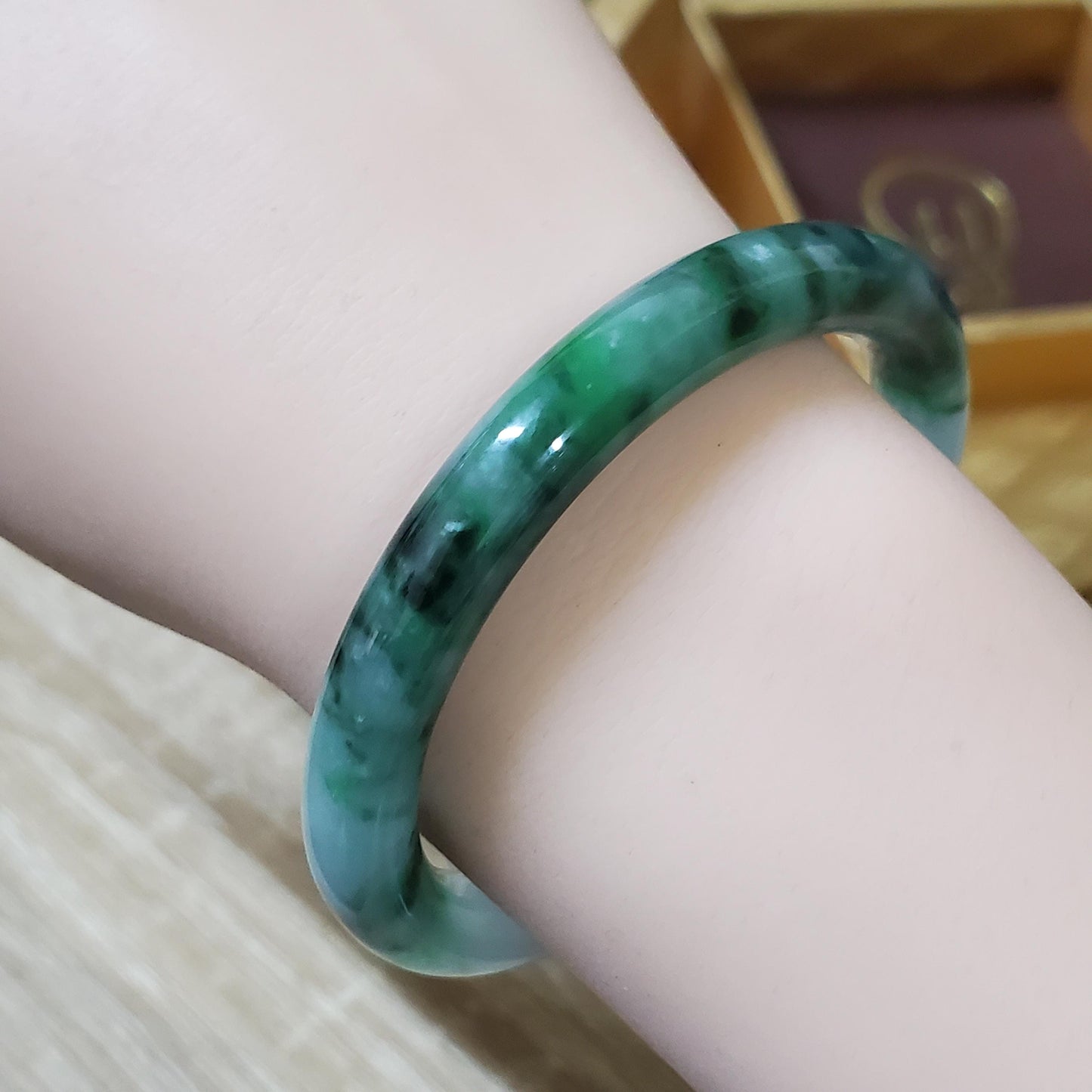 High Quality 48β72mm Natural-Colour Jade White to Green with Black Spot YingMart Bangle Gift for Mom Sister Mens Feng Shui Personalized