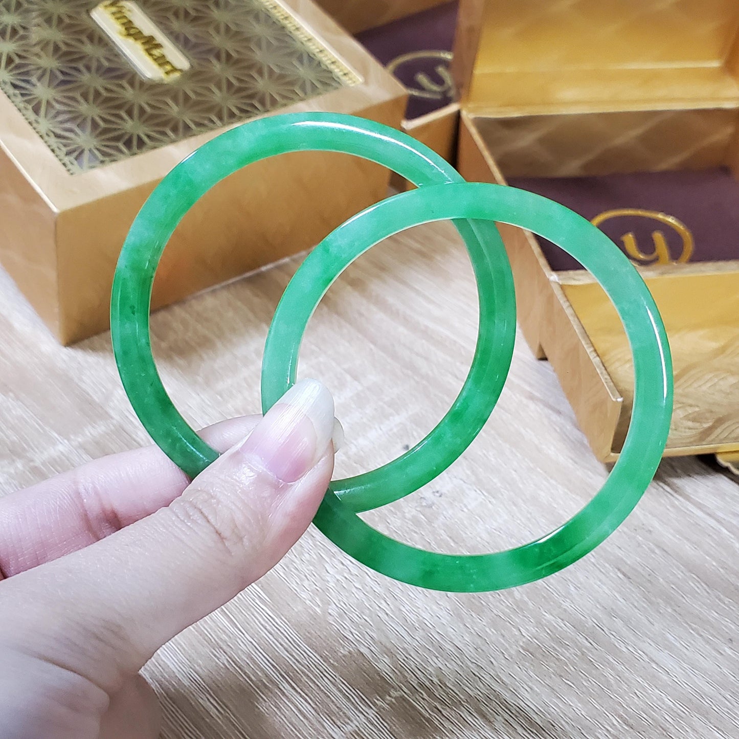 High Quality 48–72mm Jadeite Jade Green Bangle Gift for Her Mom Grandma Feng Shui Personalized Bracelets Jewelry