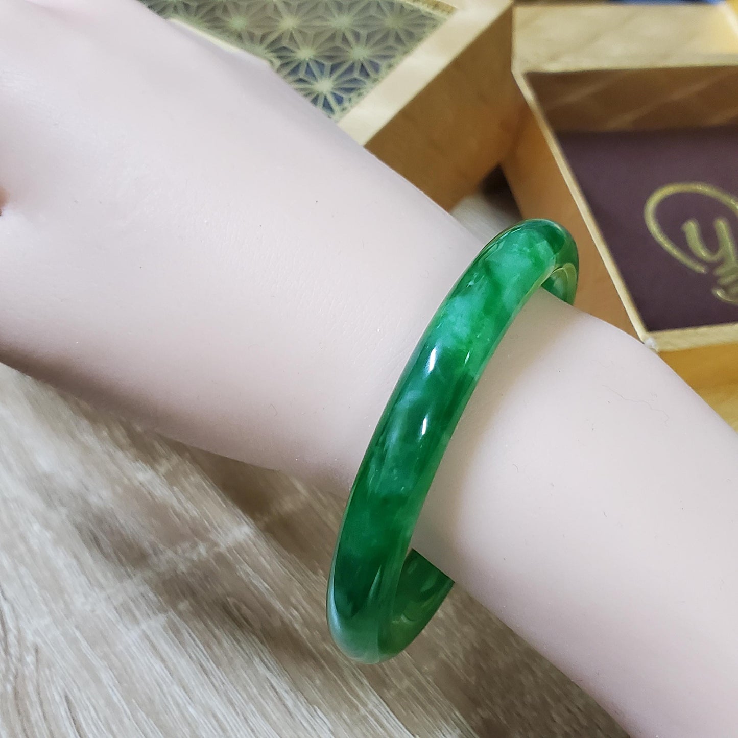 High Quality 48–72mm Jadeite Jade Green YingMart Bangle Bracelets Gift for Her Sister Feng Shui Grandma Mom