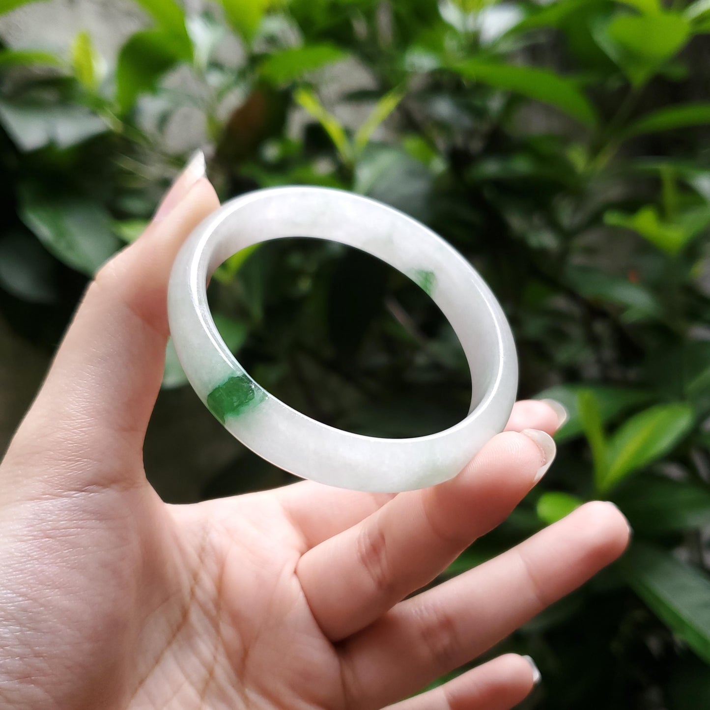 High Quality 48–72mm Jadeite Jade White Green YingMart Bangle Gift for Her Sister Mom Grandma Mens Feng Shui Personalized