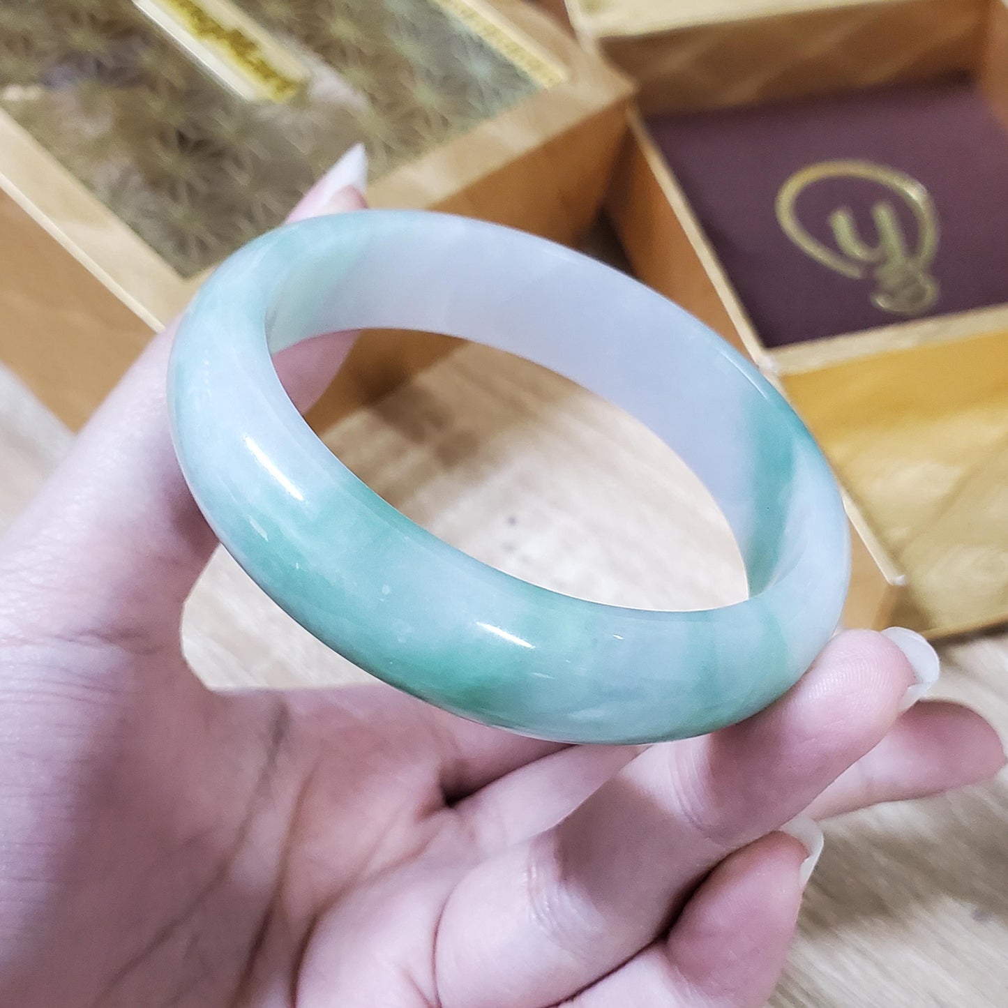 High Quality 48–72mm Jadeite Jade White Green YingMart Bangle Gift for Her Sister Mom Mens Grandma Feng Shui Personalized