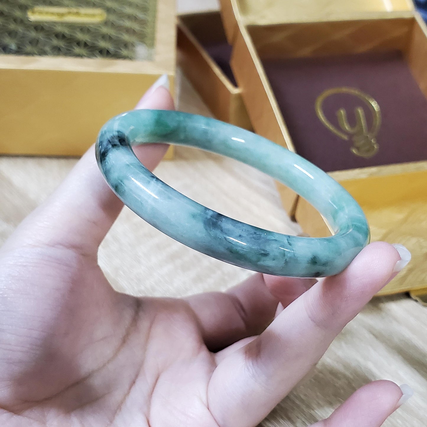 High Quality 48–72mm Jadeite Jade Green White Black YingMart Bangle Gift for Her Mom Sister Mens Grandma Feng Shui Personalized
