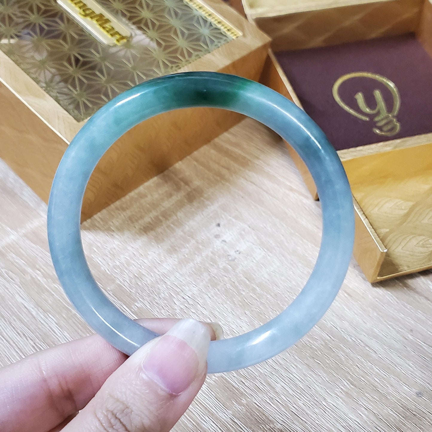 High Quality 48–72mm Natural-Colour Jade White Green to Dark Green Bangle Bracelets Gift for Her Mom Grandma Feng Shui Personalized