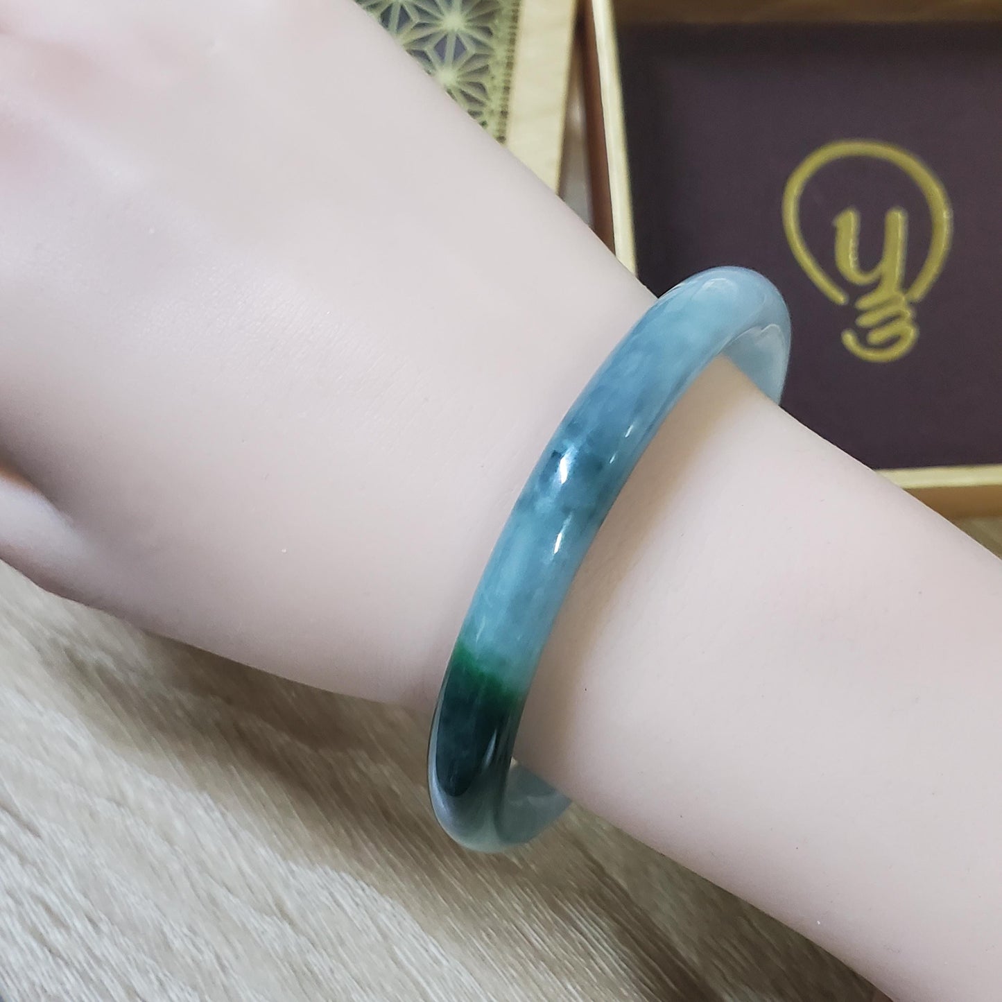 High Quality 48–72mm Natural-Colour Jade White Green to Dark Green Bangle Bracelets Gift for Her Mom Grandma Feng Shui Personalized