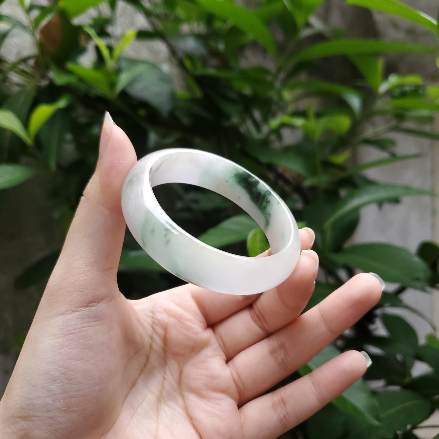 Jade Bangle 48-60mm up | Yingmart White To Dark Green Jade Jadeite Bracelet for Men, Women, Grandmother, Sister – Vintage Elegance