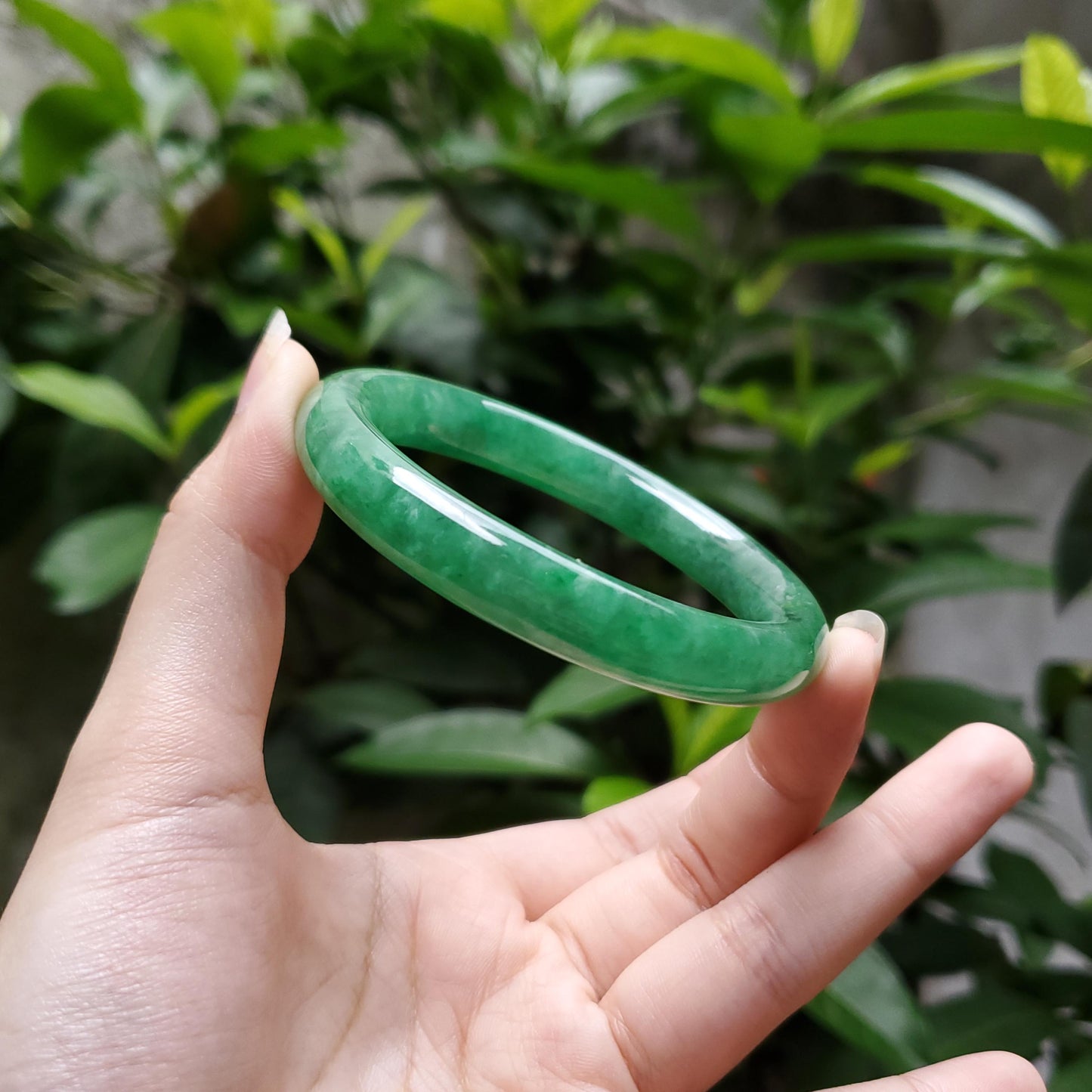 High Quality 48–72mm Jadeite Jade Green YingMart Bangle Bracelets Gift for Her Grandma Sister Mom Mens Feng Shui Personalized Jewelry