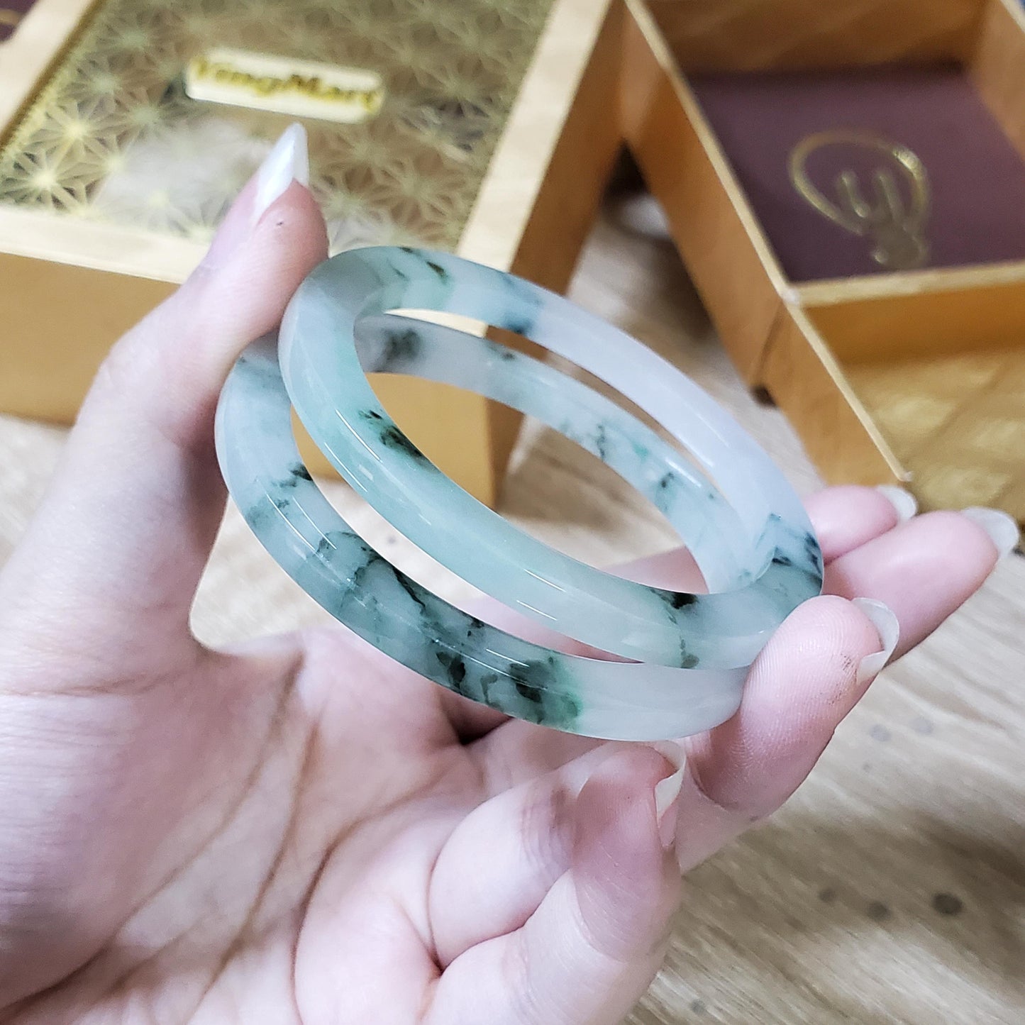 High Quality 48–72mm Natural-Colour Jade White Floating Green Black YingMart Bangle Jadeite Gift for Her Mom Mens Grandma Feng Shui