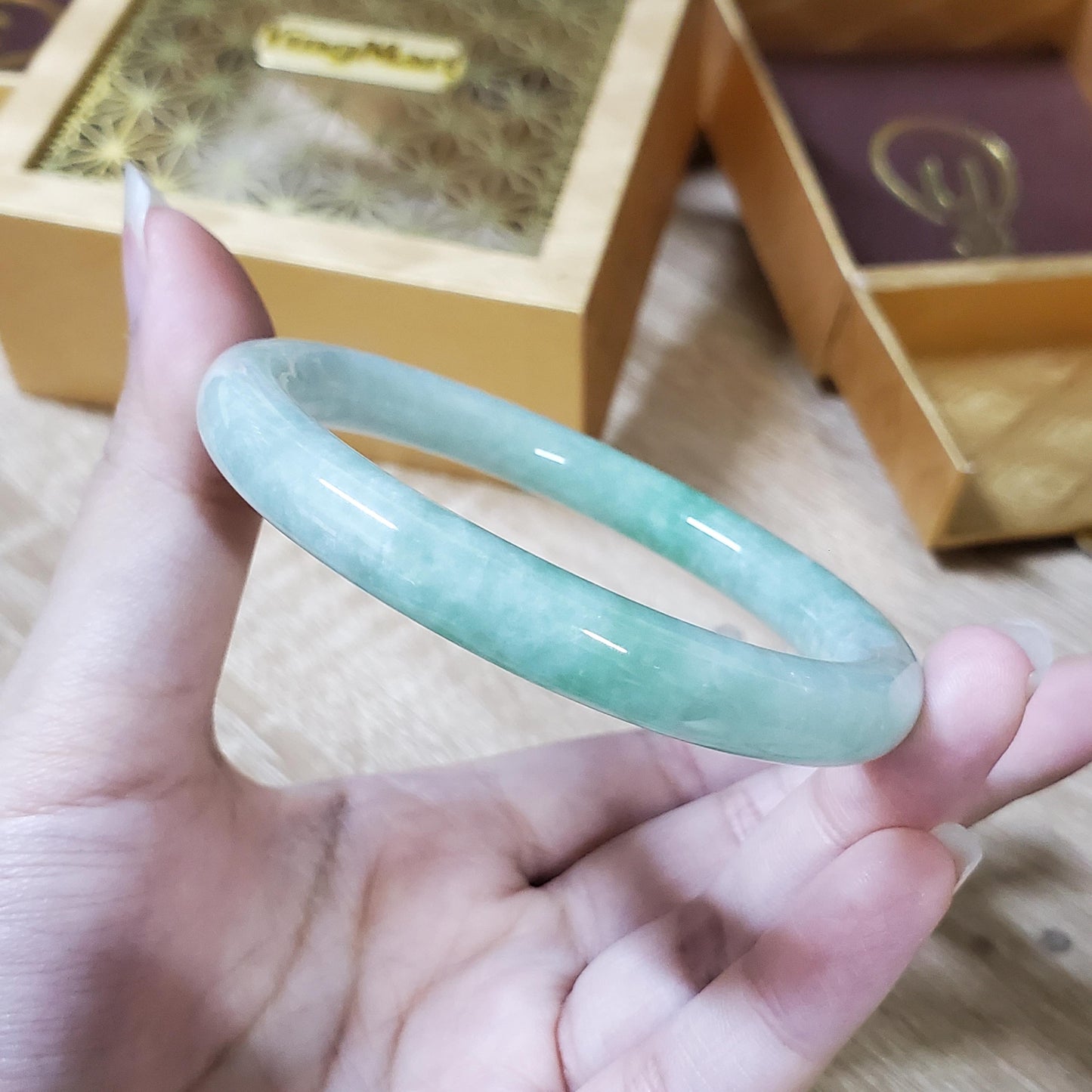 High Quality 48–72mm Natural-Colour Jade White to Light Green YingMart Bangle Jadeite Gift for Her Mom Mens Grandma Sister Feng Shui