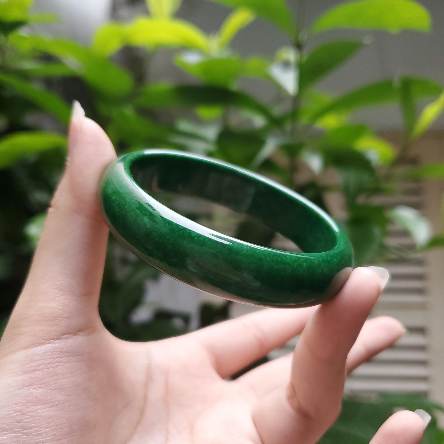 High Quality 48–72mm Jadeite Jade Green YingMart Gift for Her Grandmother Sister Mother Mens Feng Shui Personalized Bangle Bracelets