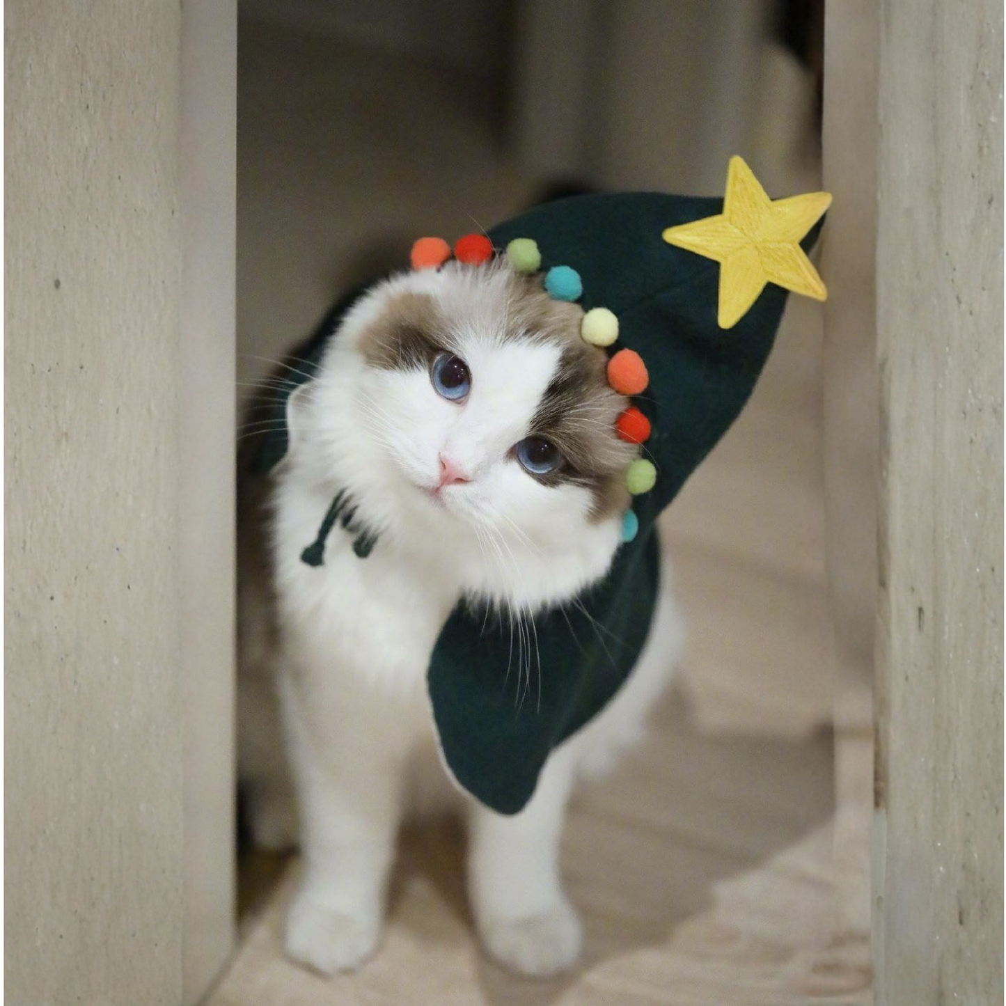 Christmas Tree Pet Cape Costume for Dogs Cats Holiday Outfit Festive Cloak Small Animal Clothes
