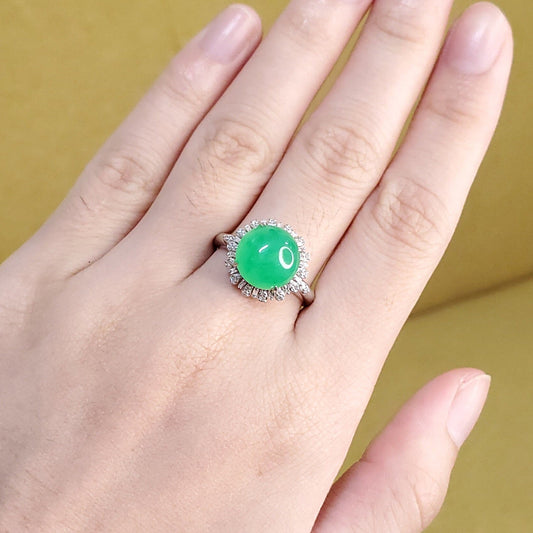 Yingmart luxury 18k white gold large round icy apple green burmese jadeite jade a gems with real diamonds side stone , gift fo her, vintage
