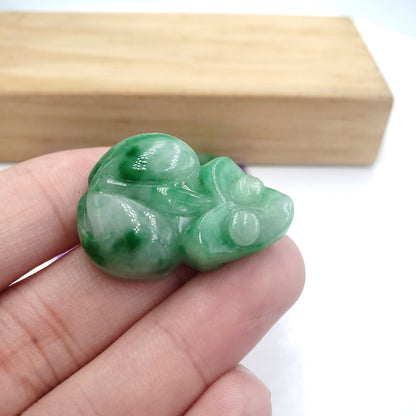 Yingmart Green Natural Jade Stone Carved Statue of Frog Jadeite, Decoration, Good Luck