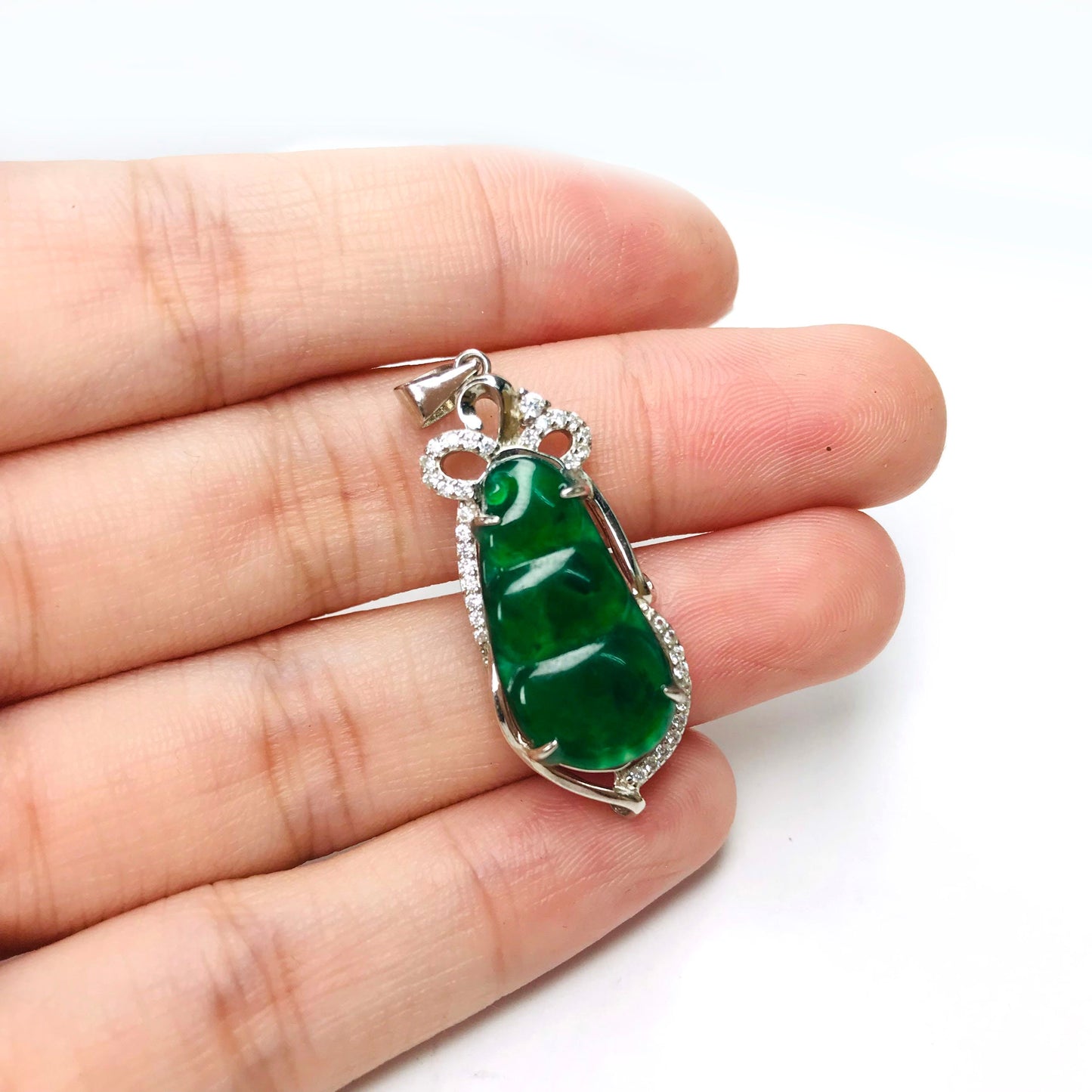 Yingmart PJG02 Green natural Jade stone Charm carved Pendant Necklace, Good Luck Pendant, Protection