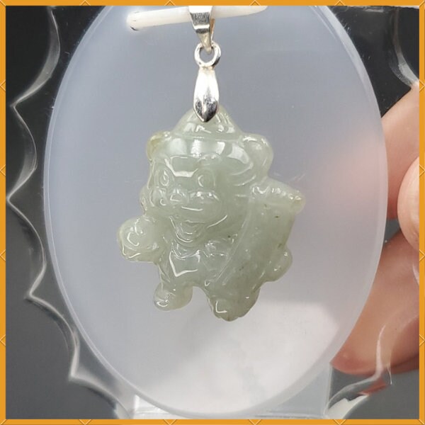 Yingmart White Happy Tiger Burmese Myanmar Genuine Jadeite Jade Grade A Hand Craving Pedant with Hook setting