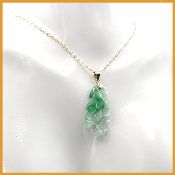 Yingmart  White Apple Green Grade A Jadeite Jade Bamboo Burmese Myanmar Genuine Hand Craving Pedant  with Metal plated 14K gold Hook