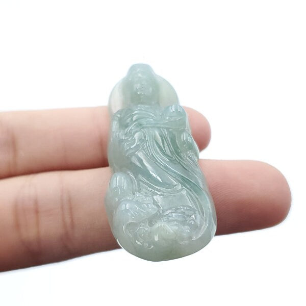 Yingmart  Light Green Guan-yin Buddha Burmese Myanmar Genuine Jadeite Jade Grade A Hand Craving Semi-Translucent Pedant with S925 Hook