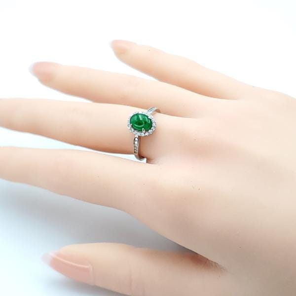 Yingmart Ring with oval-shaped cabochon of green jade, S925 Silver Surround Genuine Jadeite Real Jade Grade A Type A Hand Craving, vinatge