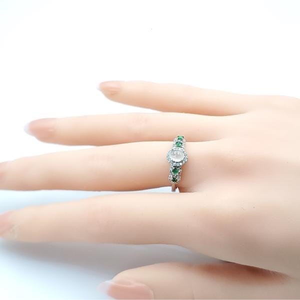 Yingmart Silver Ring with a large, oval-shaped cabochon of green jade Genuine Jadeite Real Jade Grade A Type A Hand Craving