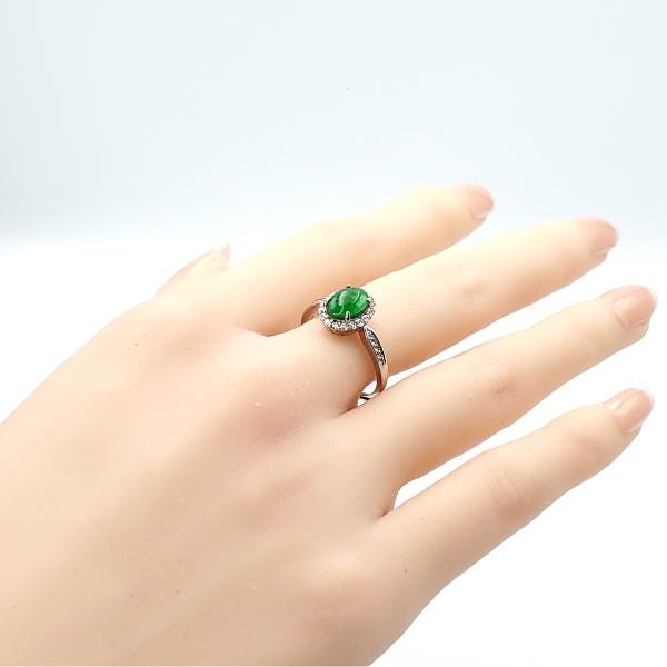 Yingmart Ring with oval-shaped cabochon of green jade, S925 Silver Surround Genuine Jadeite Real Jade Grade A Type A Hand Craving, vinatge